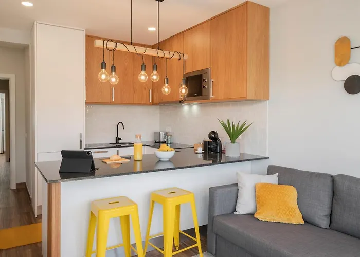 Alegria Flat By An Island