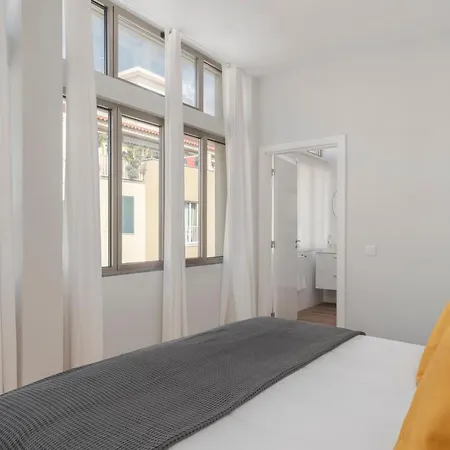 Alegria Flat By An Island