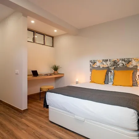 Alegria Flat By An Island