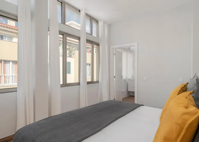 Alegria Flat By An Island